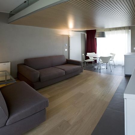 Casa Nelle Vigne Apartment Castiglione Tinella Luaran gambar